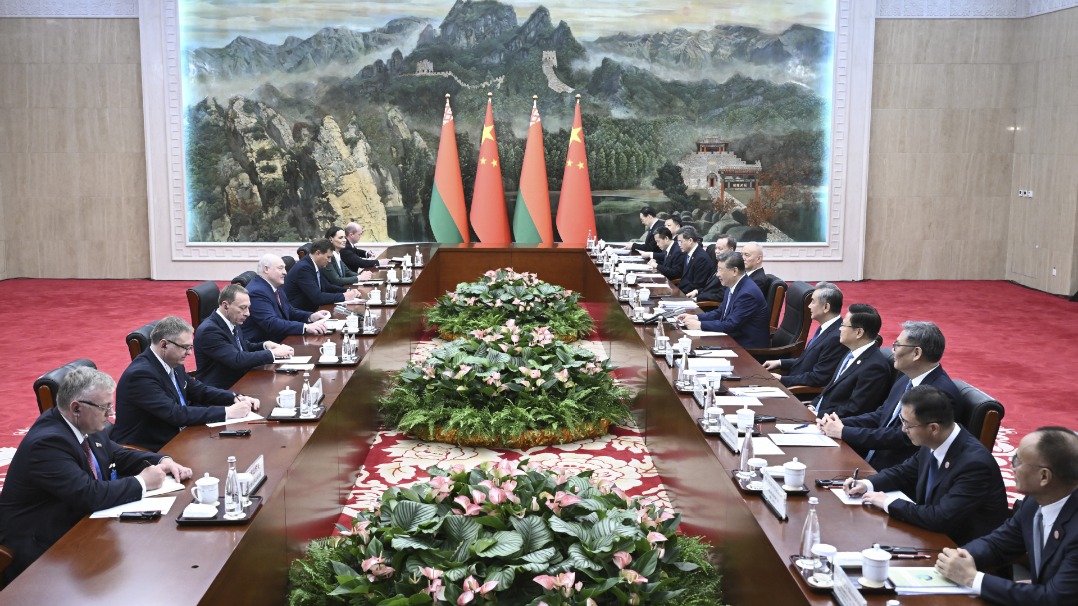 Xi meets Belarusian president